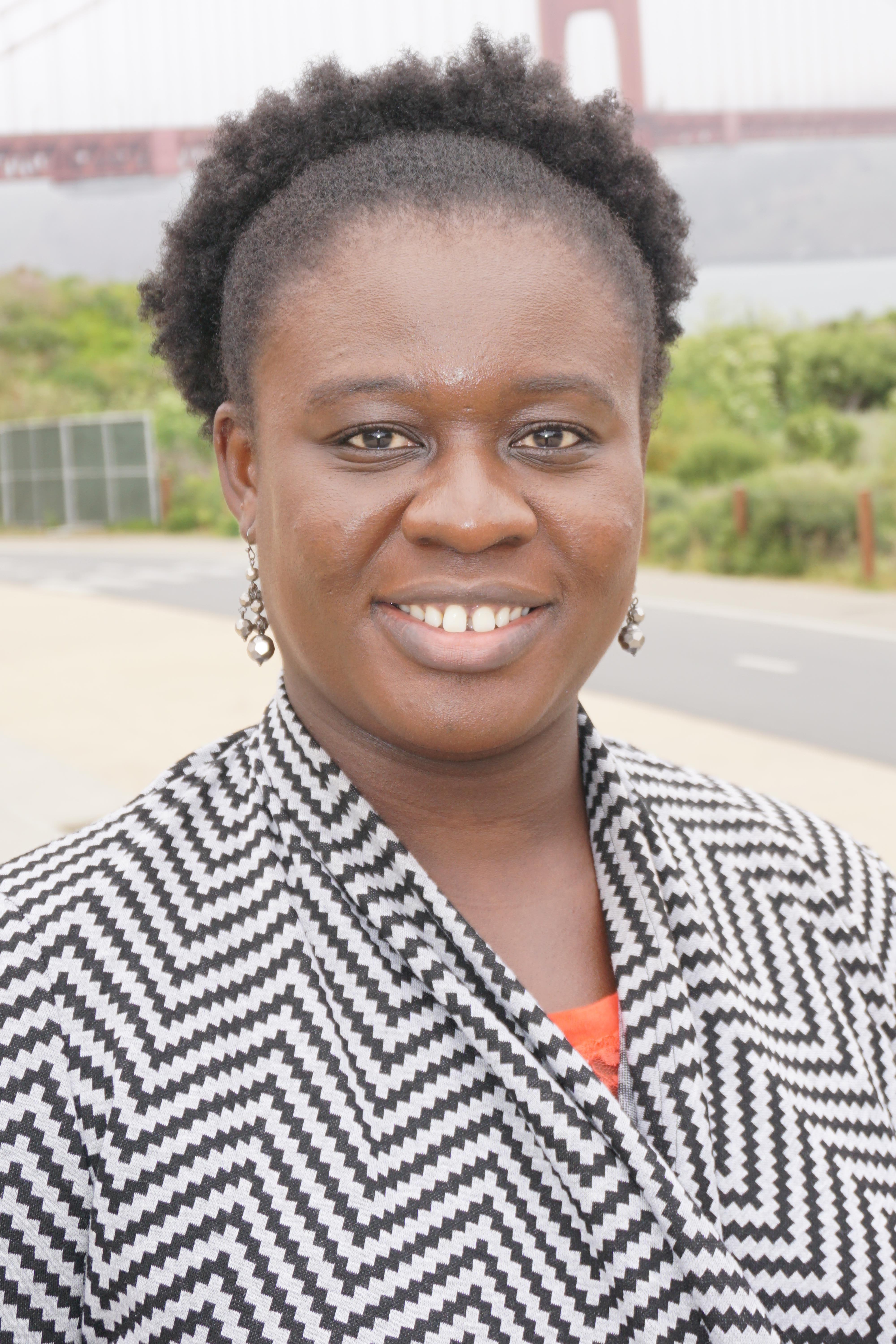 Cynthia Klobodu Headshot